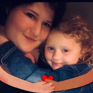 Meet your Posher, Caroline